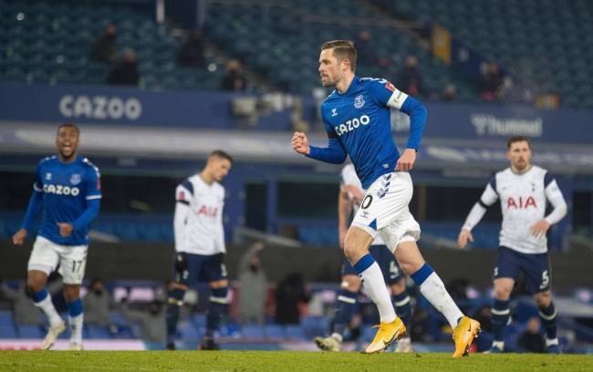 投向具有潜 投向具有潜