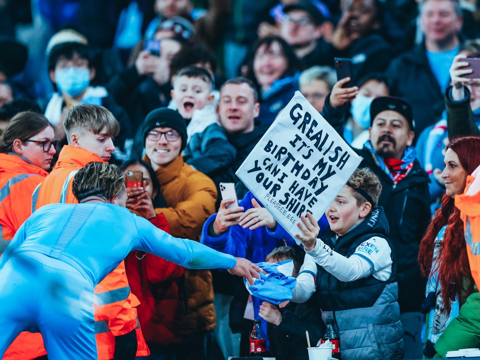 努力在足球 努力在足球