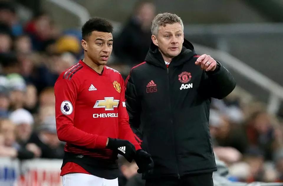 绩起伏不定 绩起伏不定